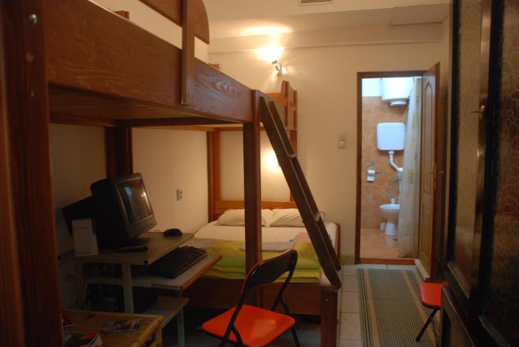 Tash Inn Hostel เบลเกรด ห้อง รูปภาพ