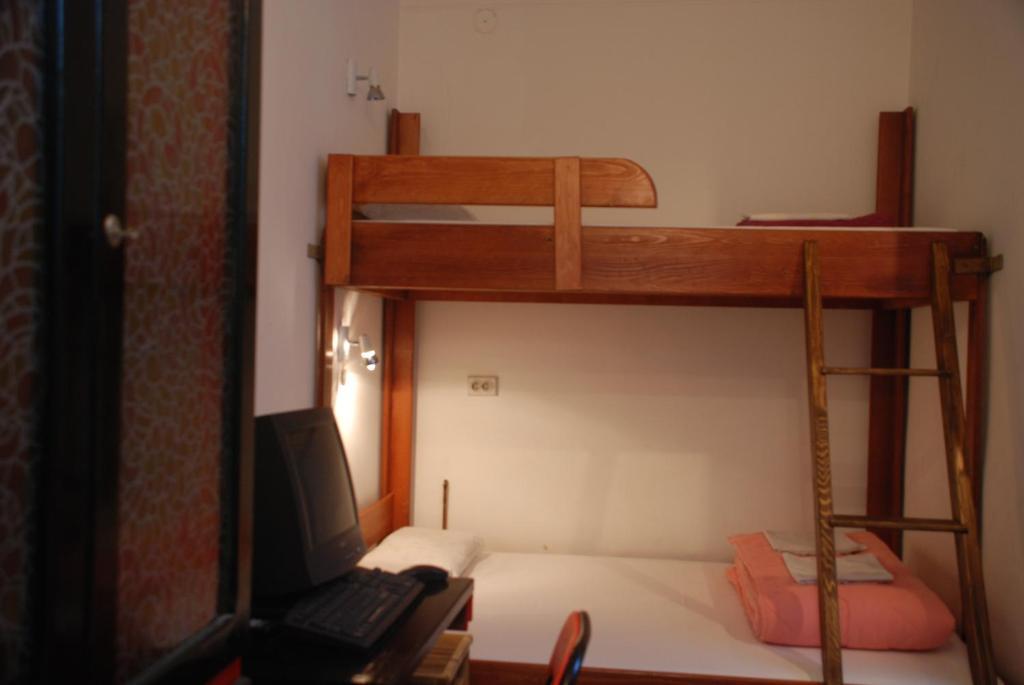 Tash Inn Hostel เบลเกรด ห้อง รูปภาพ